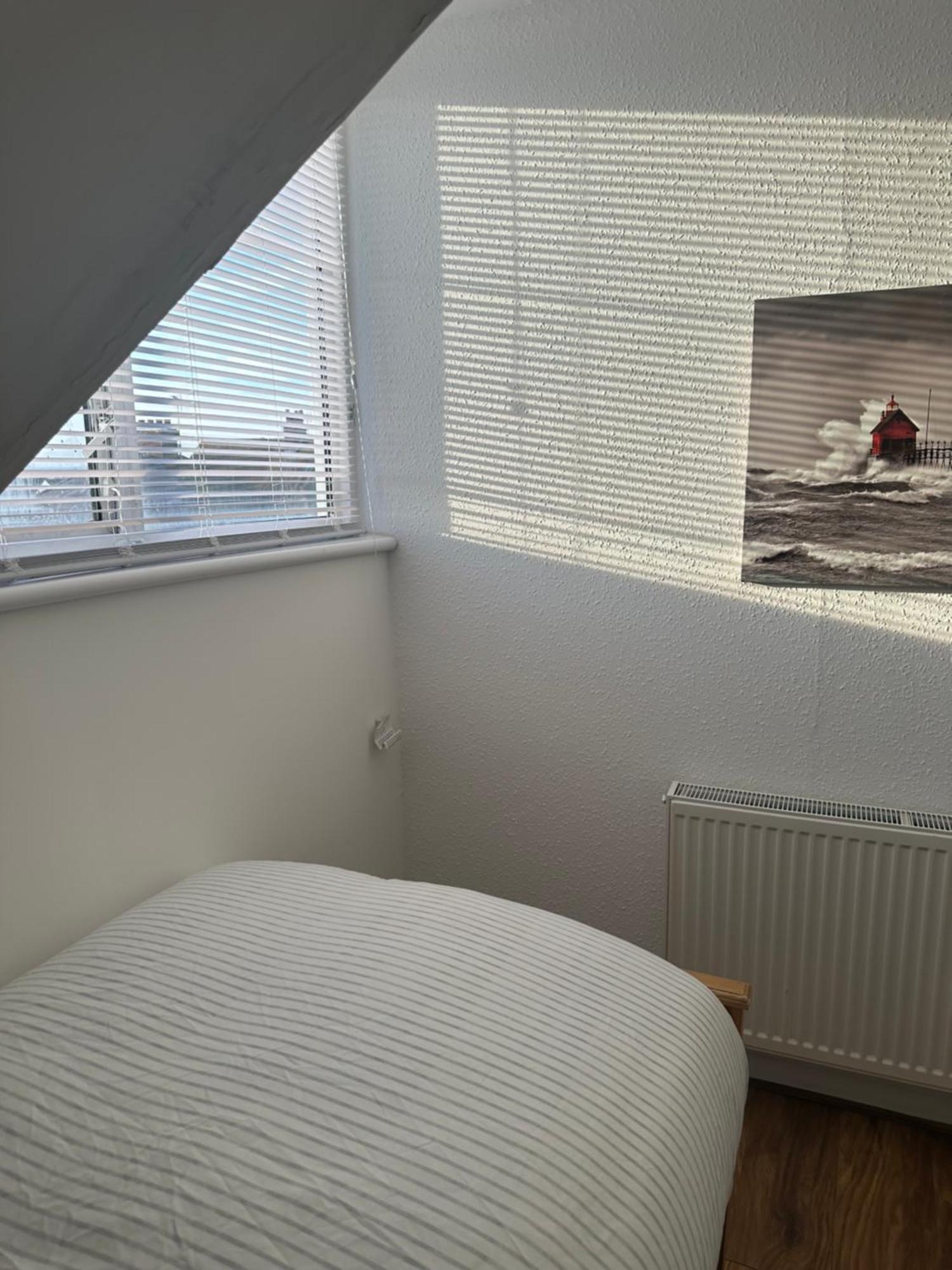 Pure Edge Beach Guest House With Sea View แฮร์นเบย์ ภายนอก รูปภาพ