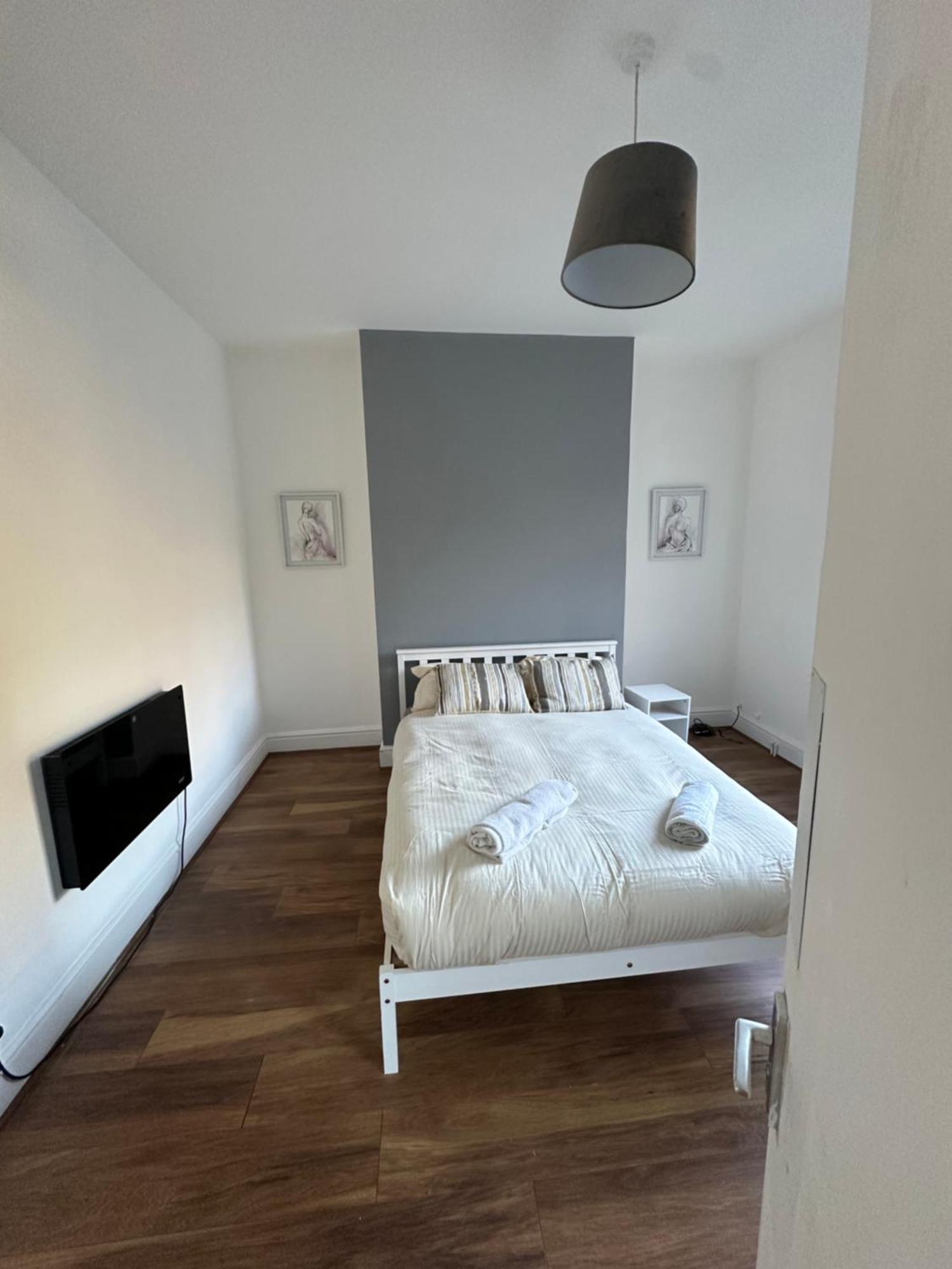 Pure Edge Beach Guest House With Sea View แฮร์นเบย์ ภายนอก รูปภาพ