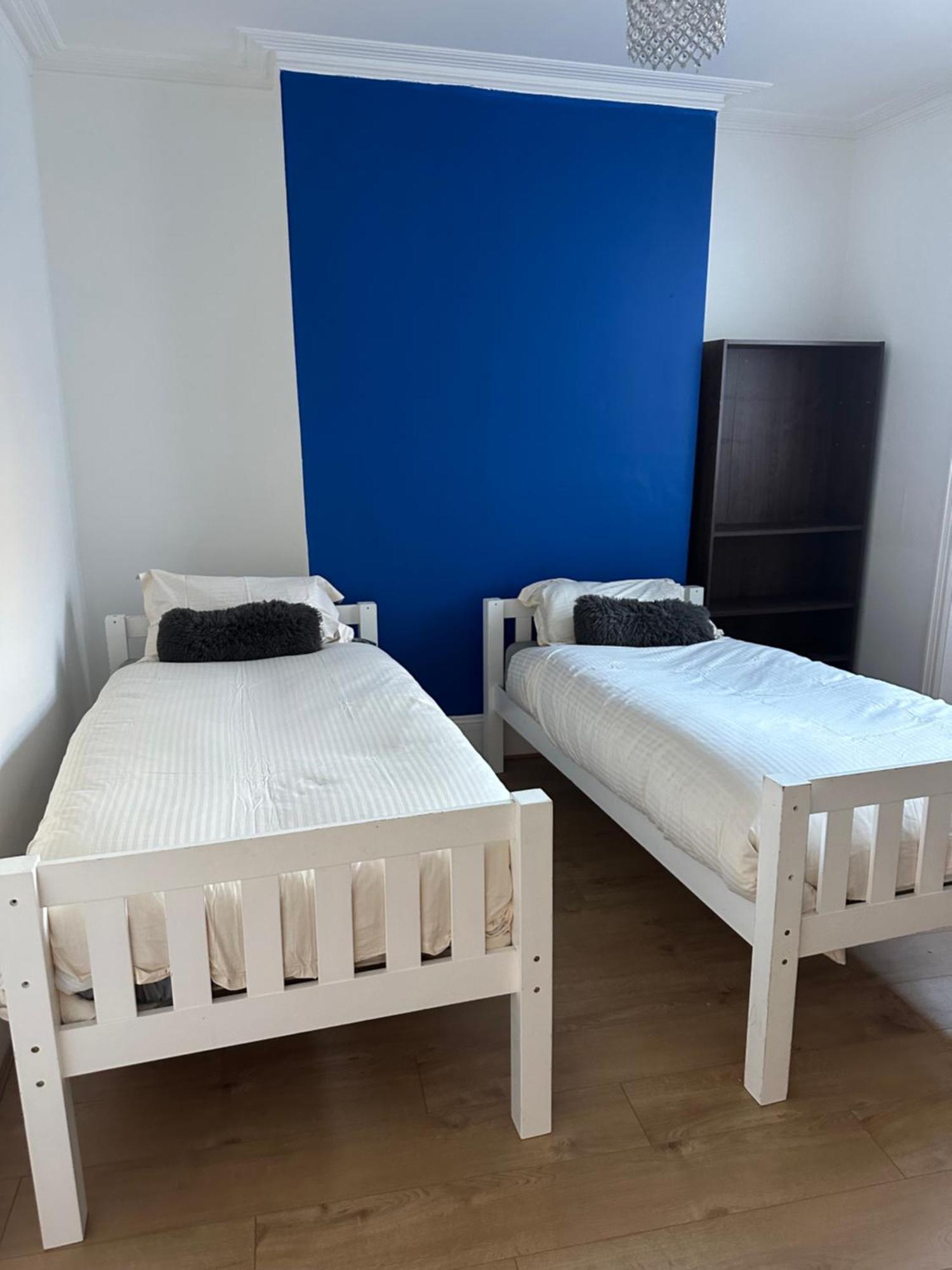 Pure Edge Beach Guest House With Sea View แฮร์นเบย์ ภายนอก รูปภาพ