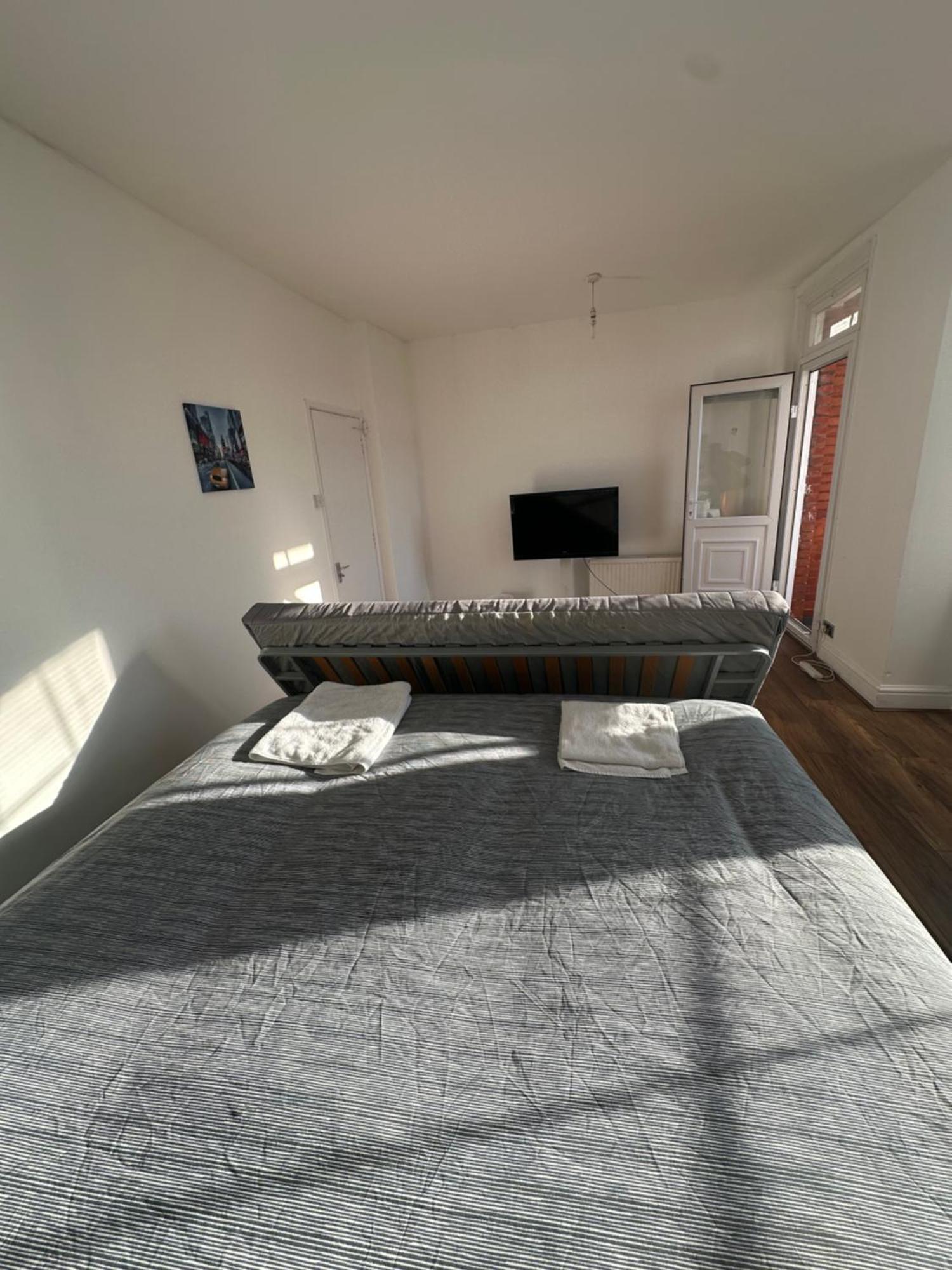 Pure Edge Beach Guest House With Sea View แฮร์นเบย์ ภายนอก รูปภาพ